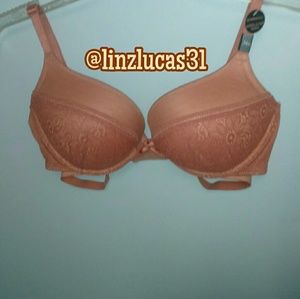 VS Bombshell plunge, 34D, NWT